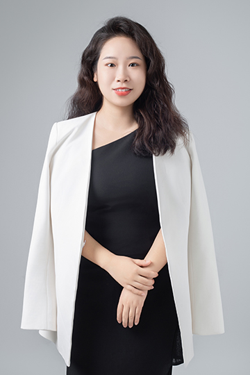 刘芸瑛老师照片